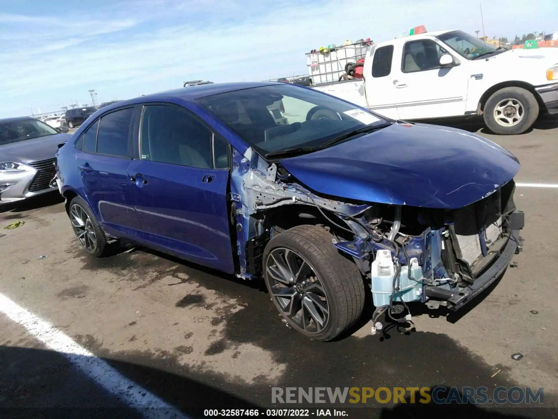 1 Photograph of a damaged car JTDS4RCE9LJ021209 TOYOTA COROLLA 2020