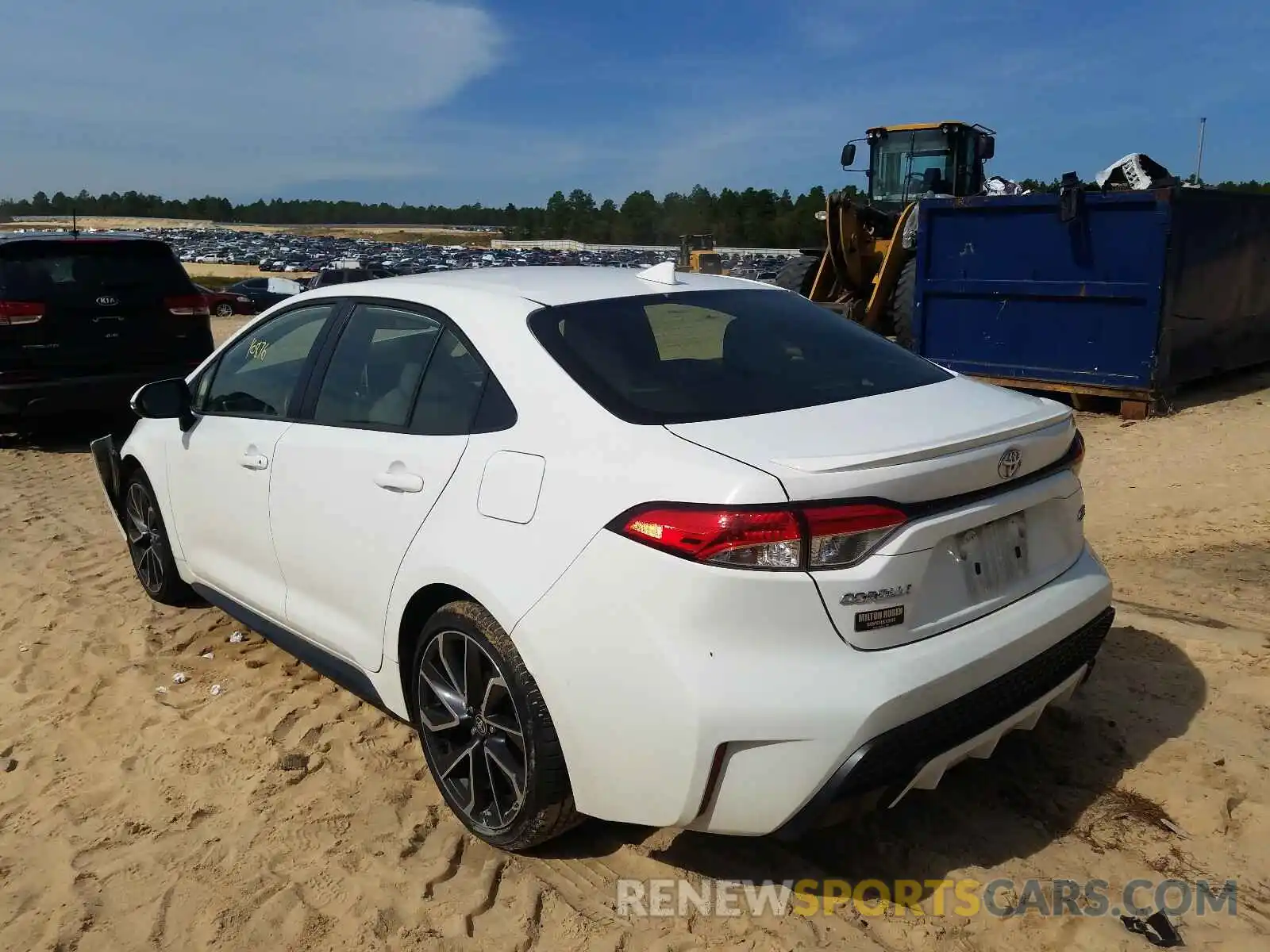 3 Photograph of a damaged car JTDS4RCE9LJ021386 TOYOTA COROLLA 2020