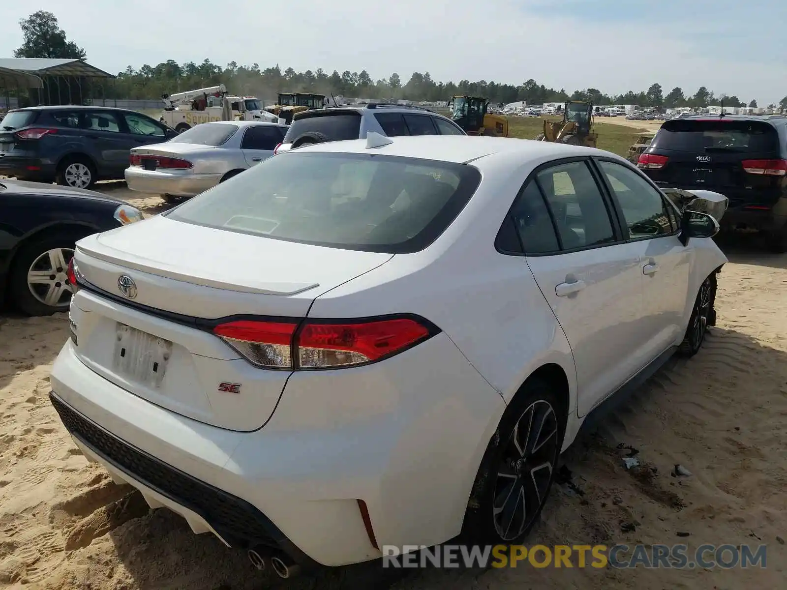 4 Photograph of a damaged car JTDS4RCE9LJ021386 TOYOTA COROLLA 2020