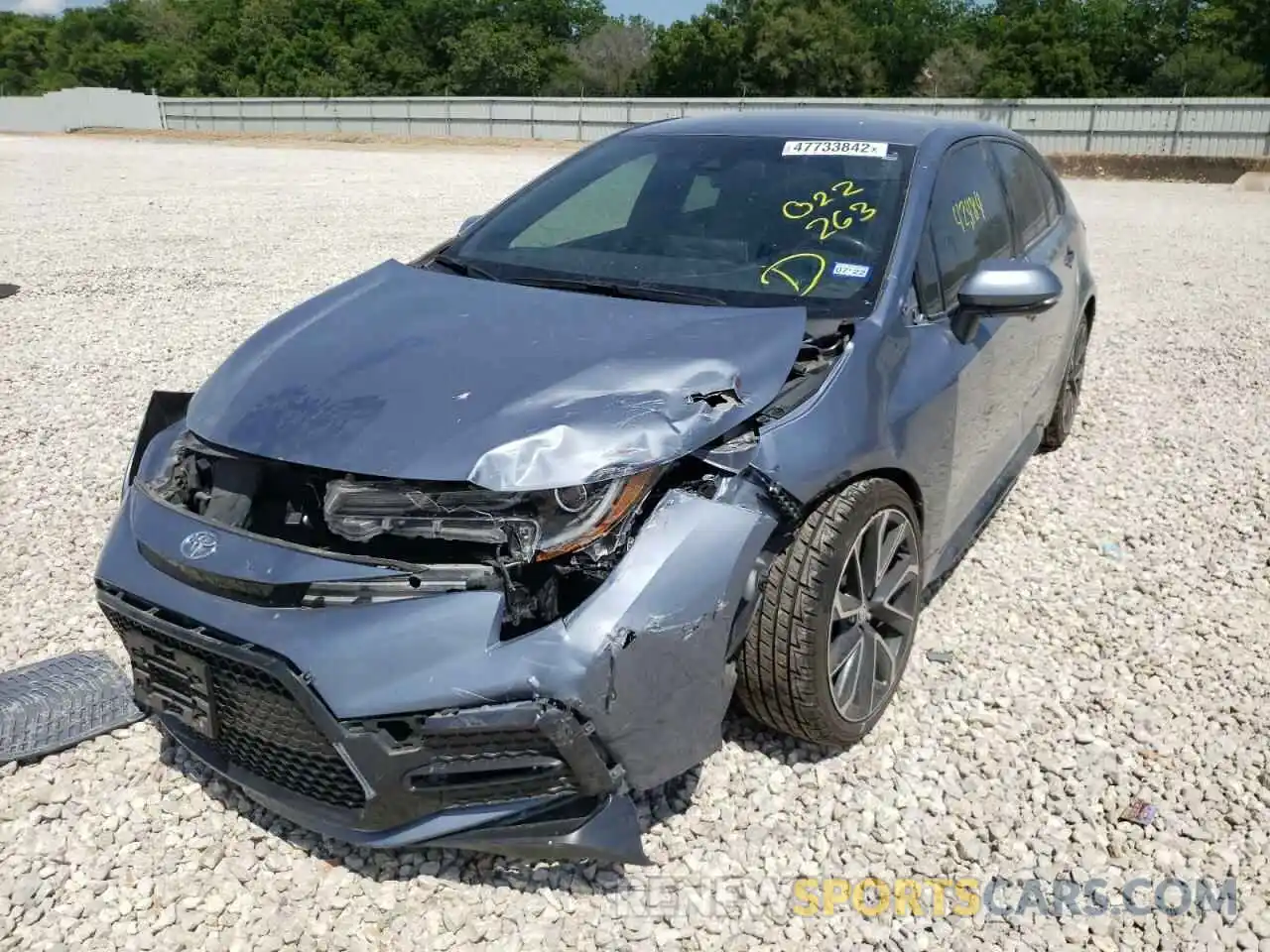 2 Photograph of a damaged car JTDS4RCE9LJ022263 TOYOTA COROLLA 2020