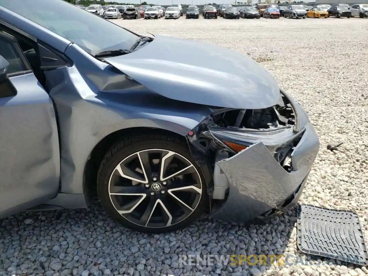 9 Photograph of a damaged car JTDS4RCE9LJ022263 TOYOTA COROLLA 2020