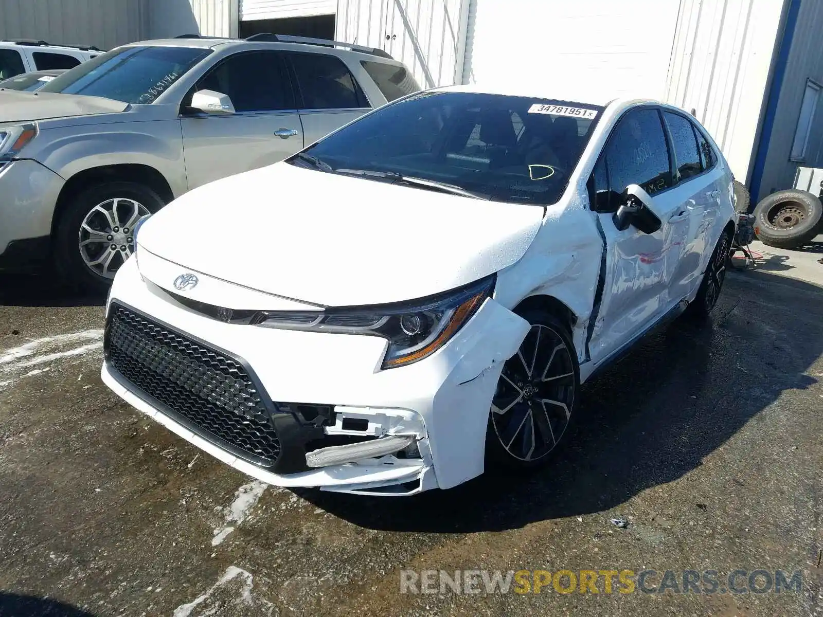 2 Photograph of a damaged car JTDS4RCE9LJ028872 TOYOTA COROLLA 2020