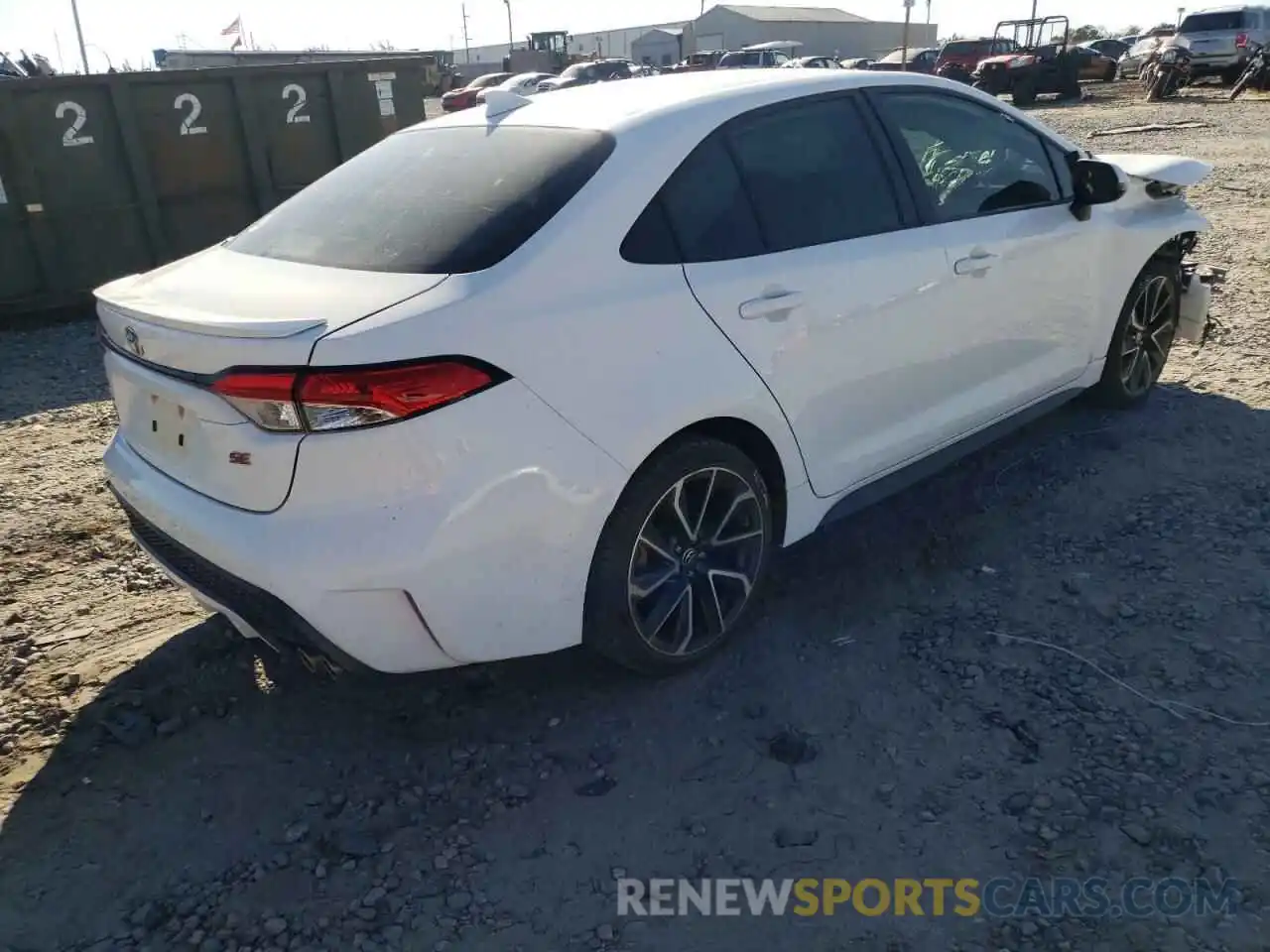 4 Photograph of a damaged car JTDS4RCE9LJ029875 TOYOTA COROLLA 2020