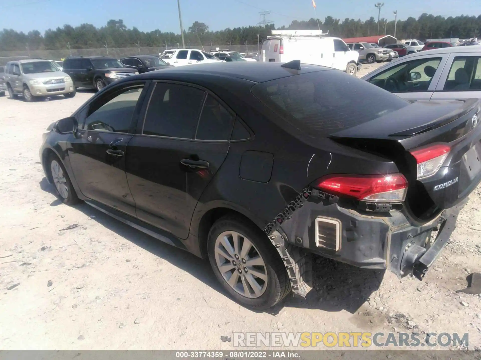 3 Photograph of a damaged car JTDS4RCE9LJ033697 TOYOTA COROLLA 2020