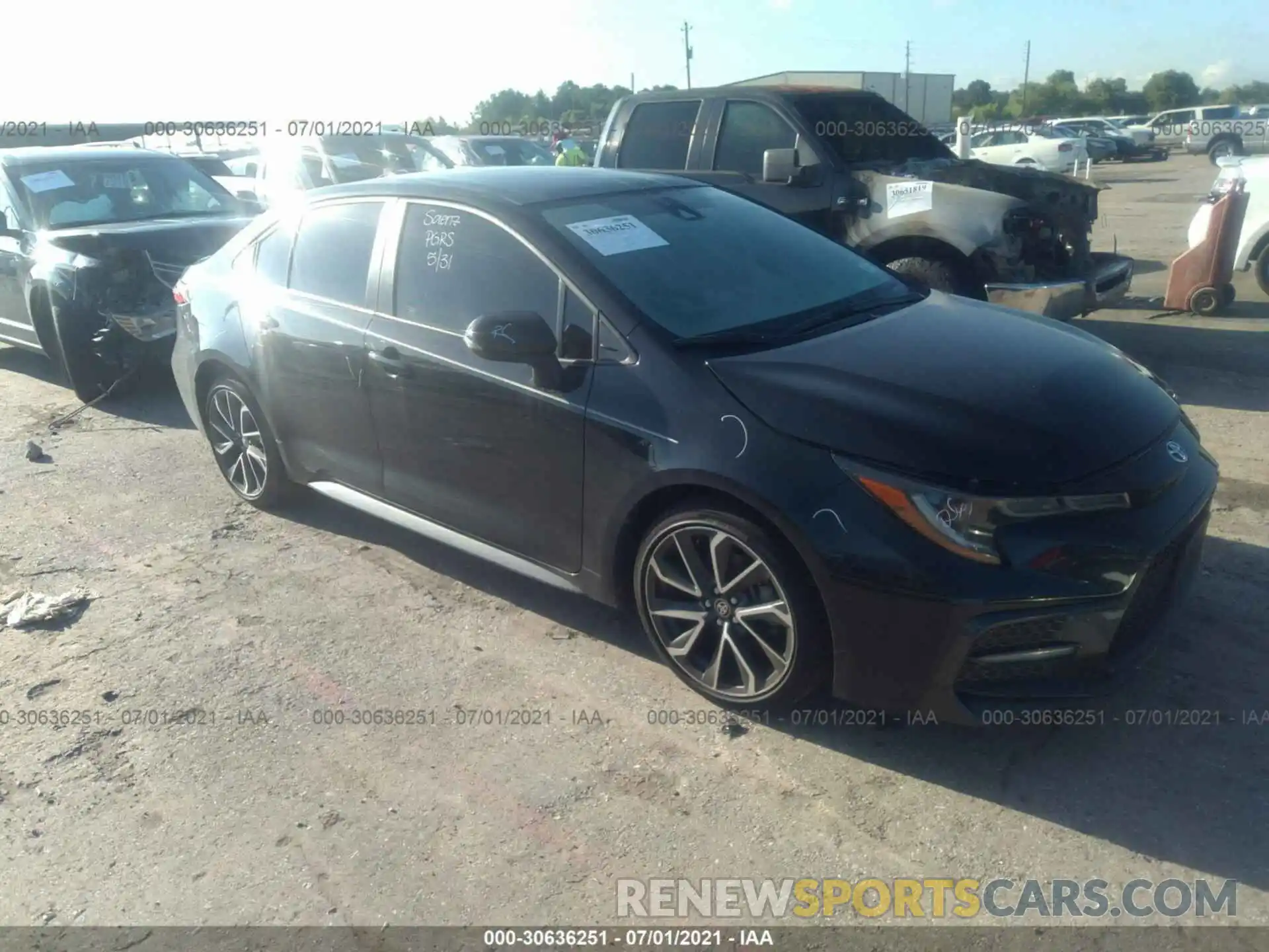 1 Photograph of a damaged car JTDS4RCE9LJ034705 TOYOTA COROLLA 2020