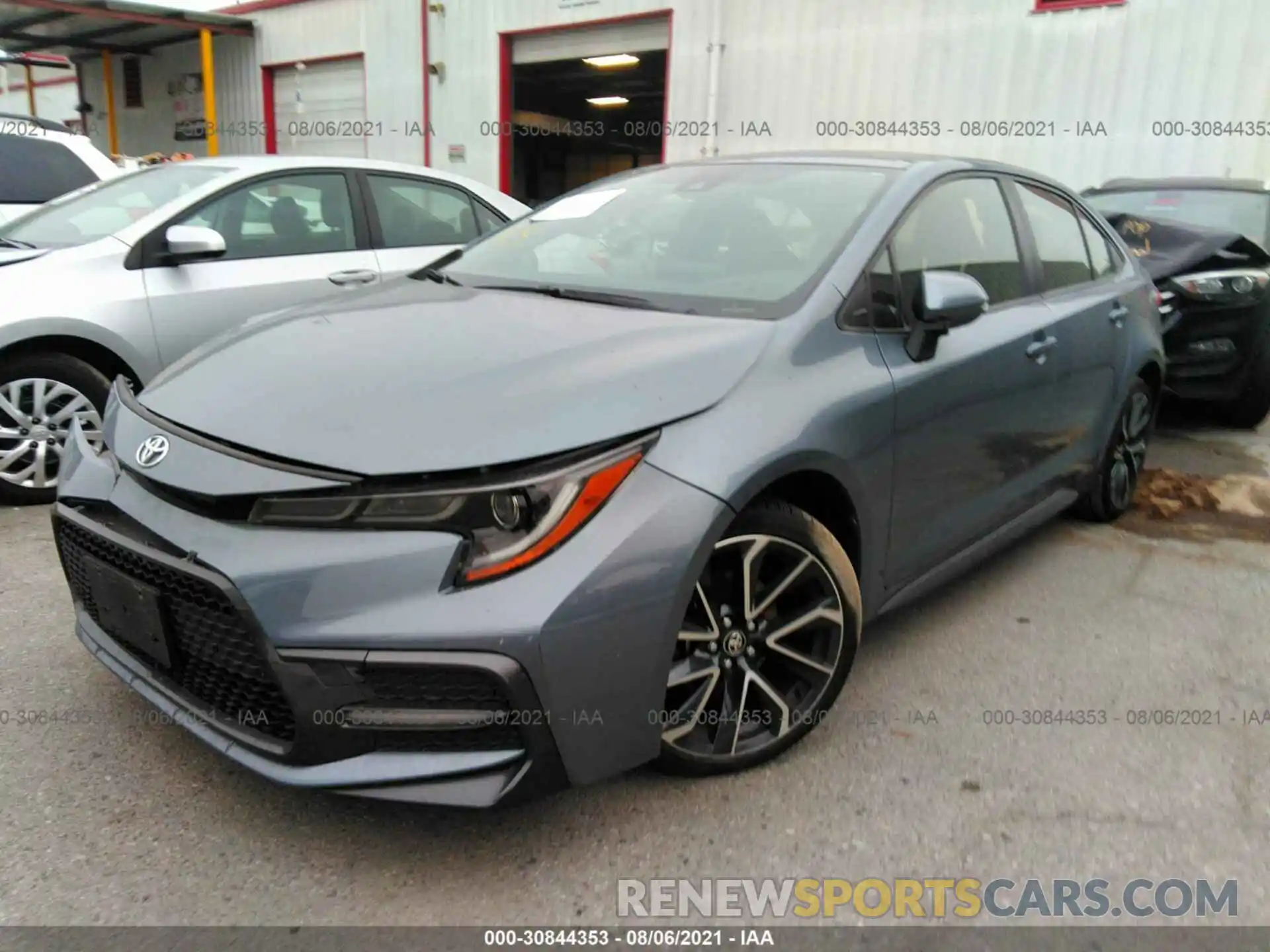 2 Photograph of a damaged car JTDS4RCE9LJ035112 TOYOTA COROLLA 2020