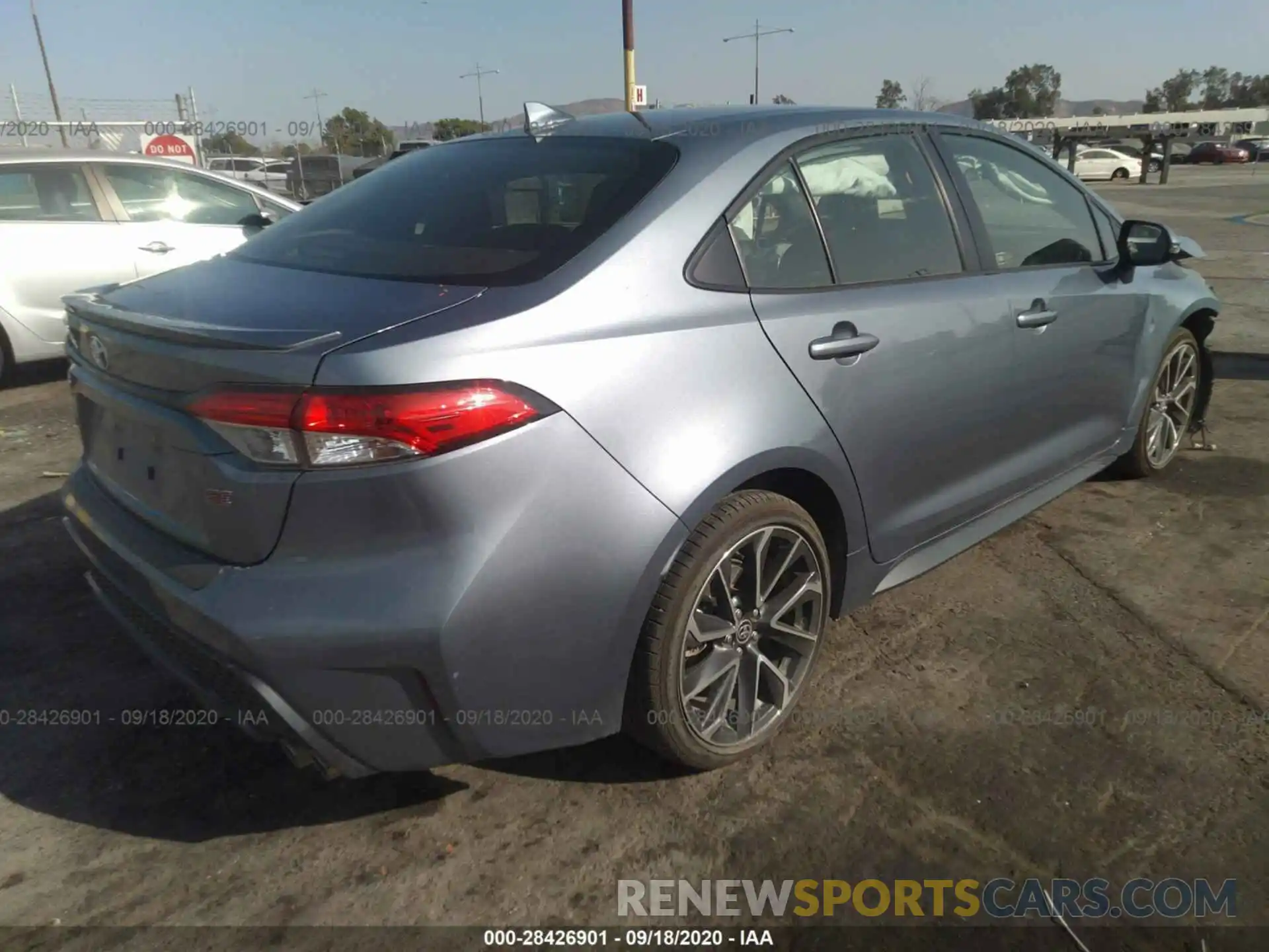 4 Photograph of a damaged car JTDS4RCE9LJ036373 TOYOTA COROLLA 2020