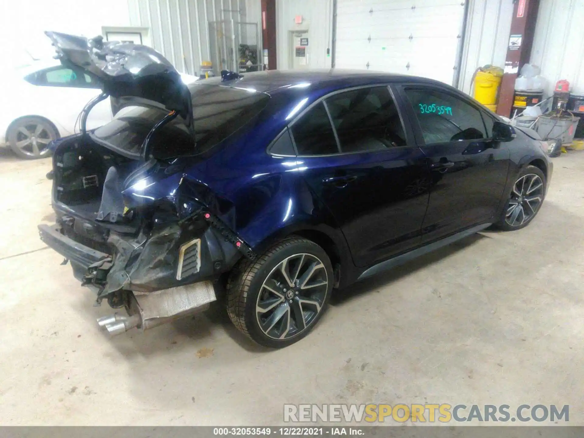 4 Photograph of a damaged car JTDS4RCE9LJ038236 TOYOTA COROLLA 2020