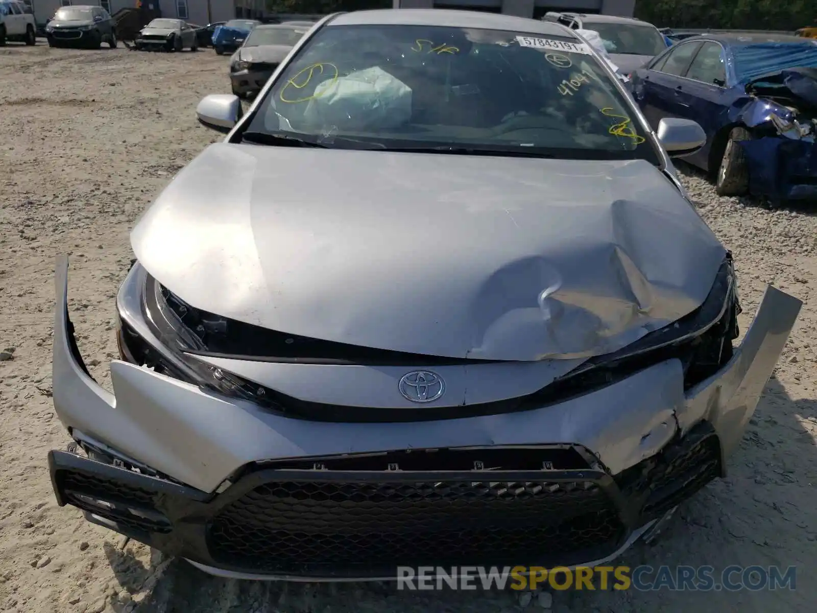 9 Photograph of a damaged car JTDS4RCE9LJ041041 TOYOTA COROLLA 2020