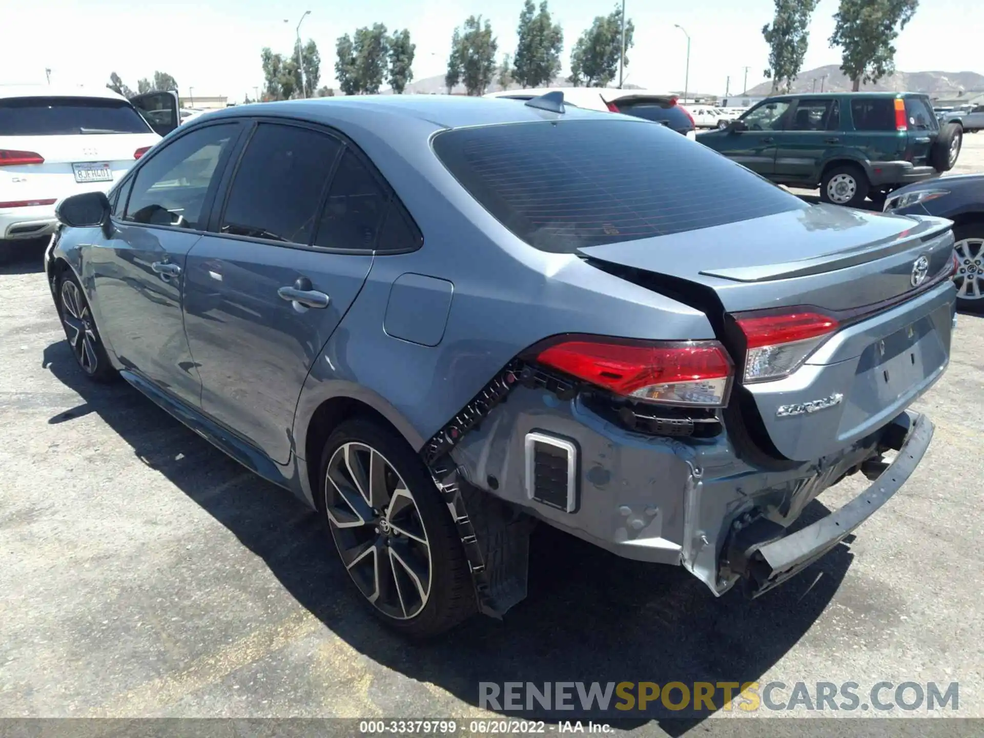 3 Photograph of a damaged car JTDS4RCE9LJ042660 TOYOTA COROLLA 2020