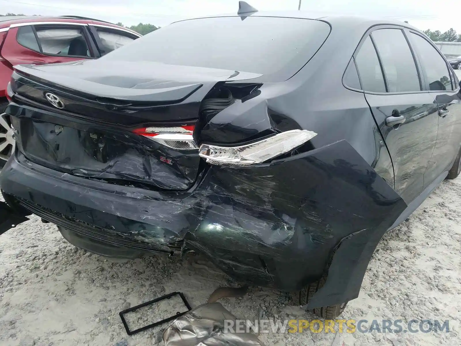 9 Photograph of a damaged car JTDS4RCE9LJ044098 TOYOTA COROLLA 2020