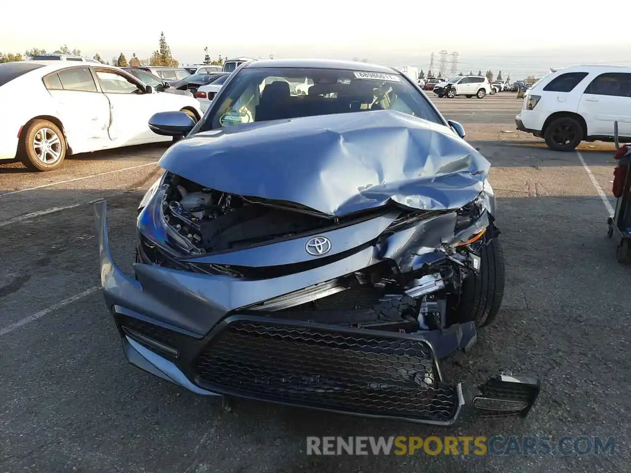 9 Photograph of a damaged car JTDS4RCE9LJ047549 TOYOTA COROLLA 2020