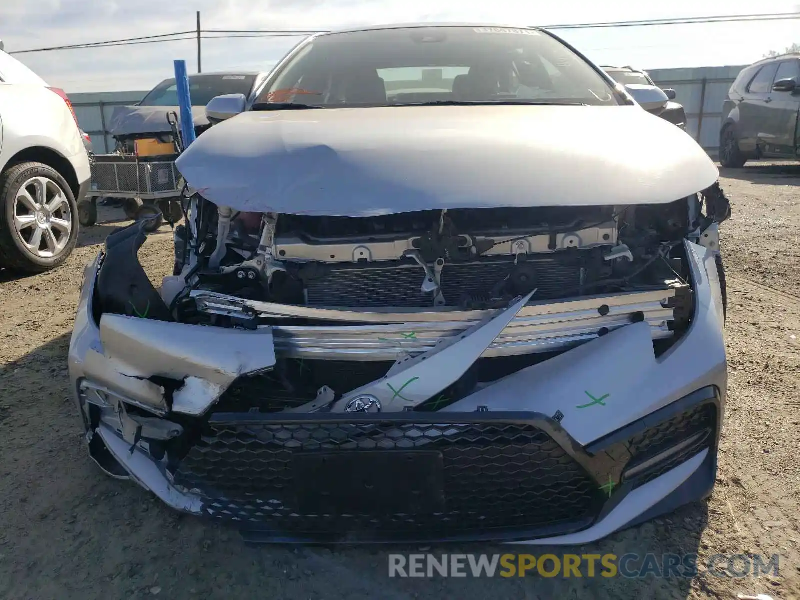 9 Photograph of a damaged car JTDS4RCE9LJ047664 TOYOTA COROLLA 2020