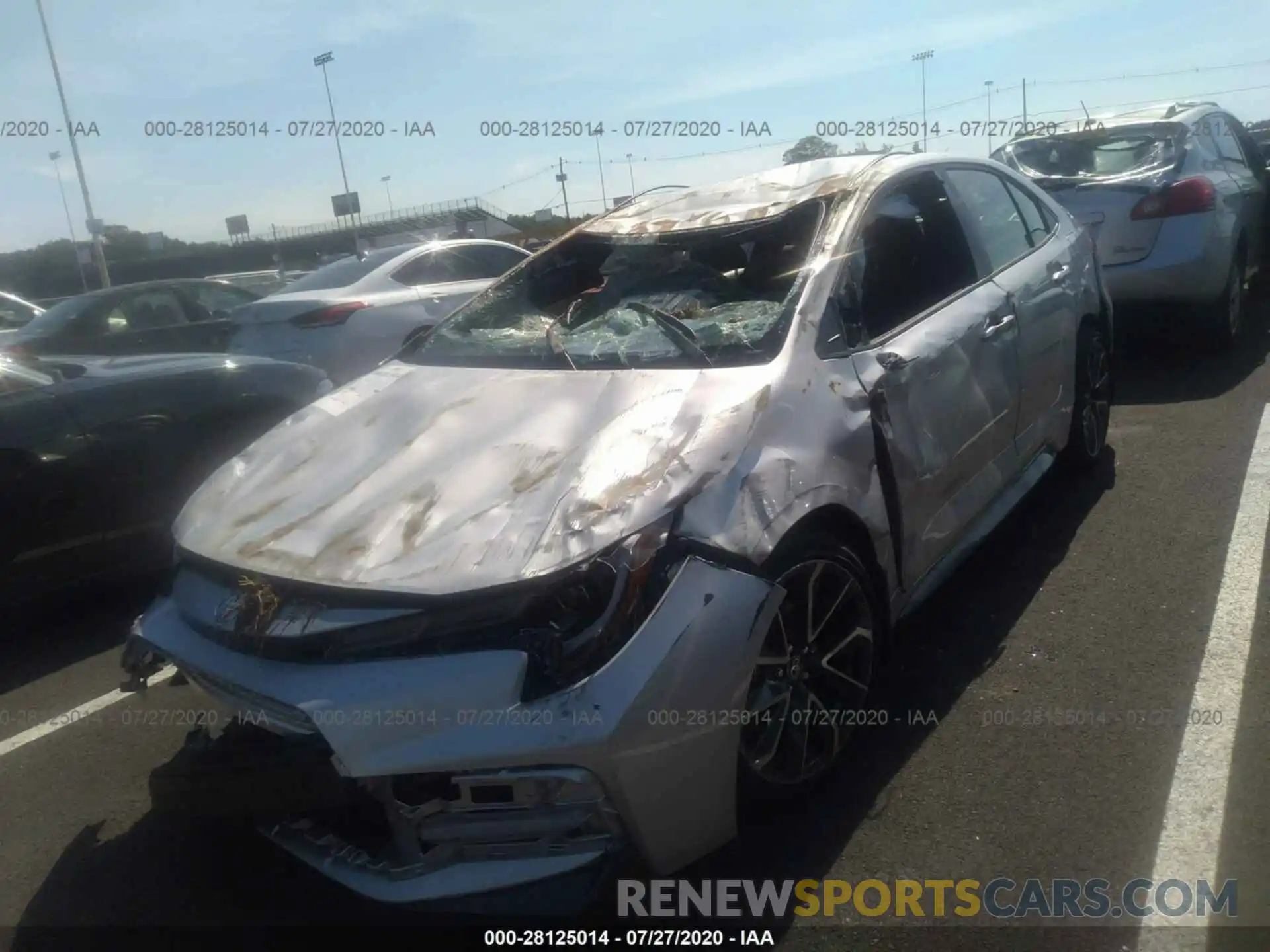 2 Photograph of a damaged car JTDS4RCE9LJ051505 TOYOTA COROLLA 2020