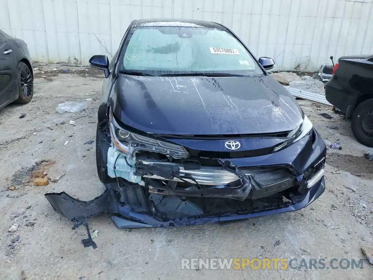 9 Photograph of a damaged car JTDS4RCEXLJ001051 TOYOTA COROLLA 2020