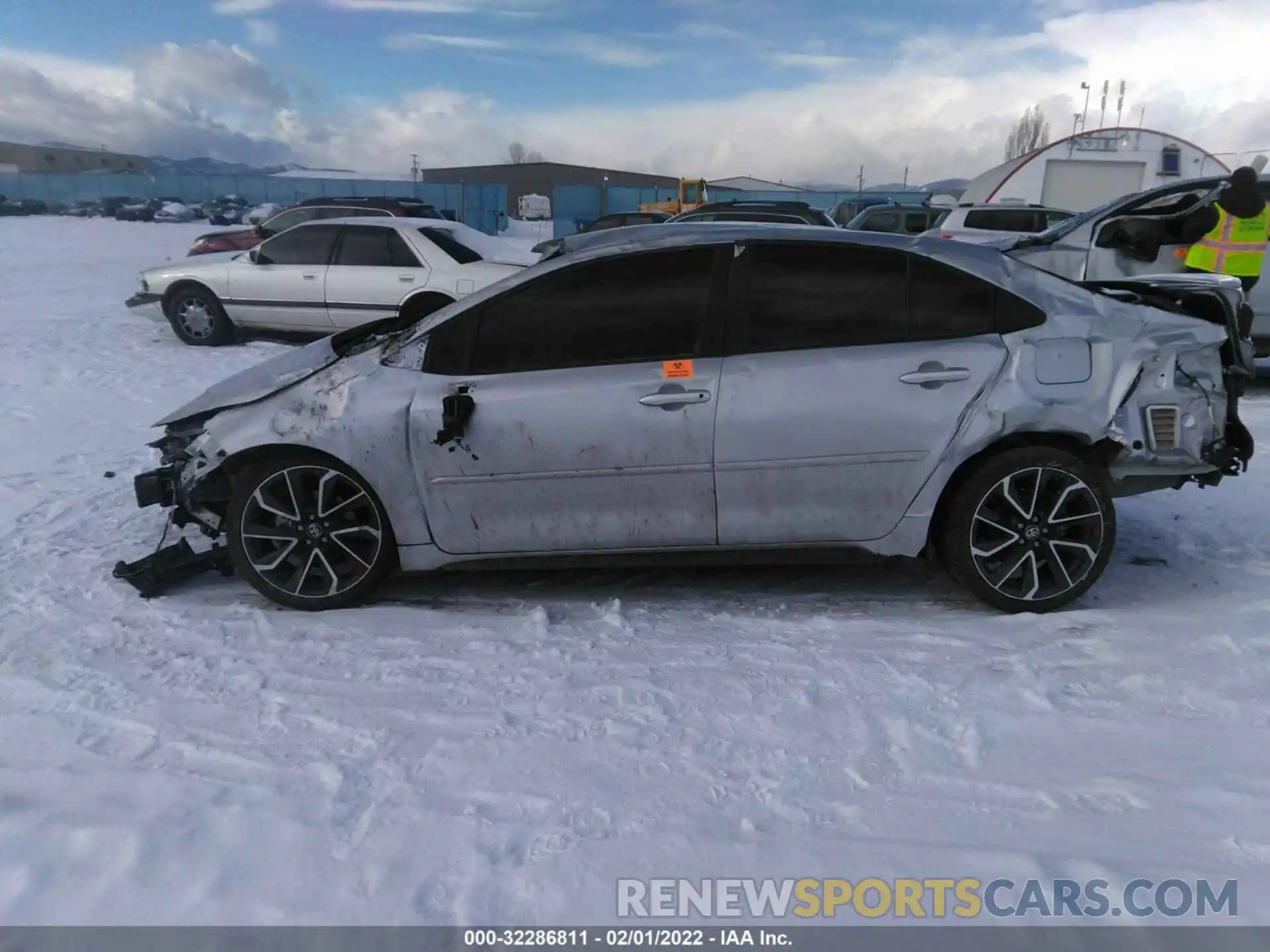 11 Photograph of a damaged car JTDS4RCEXLJ001907 TOYOTA COROLLA 2020