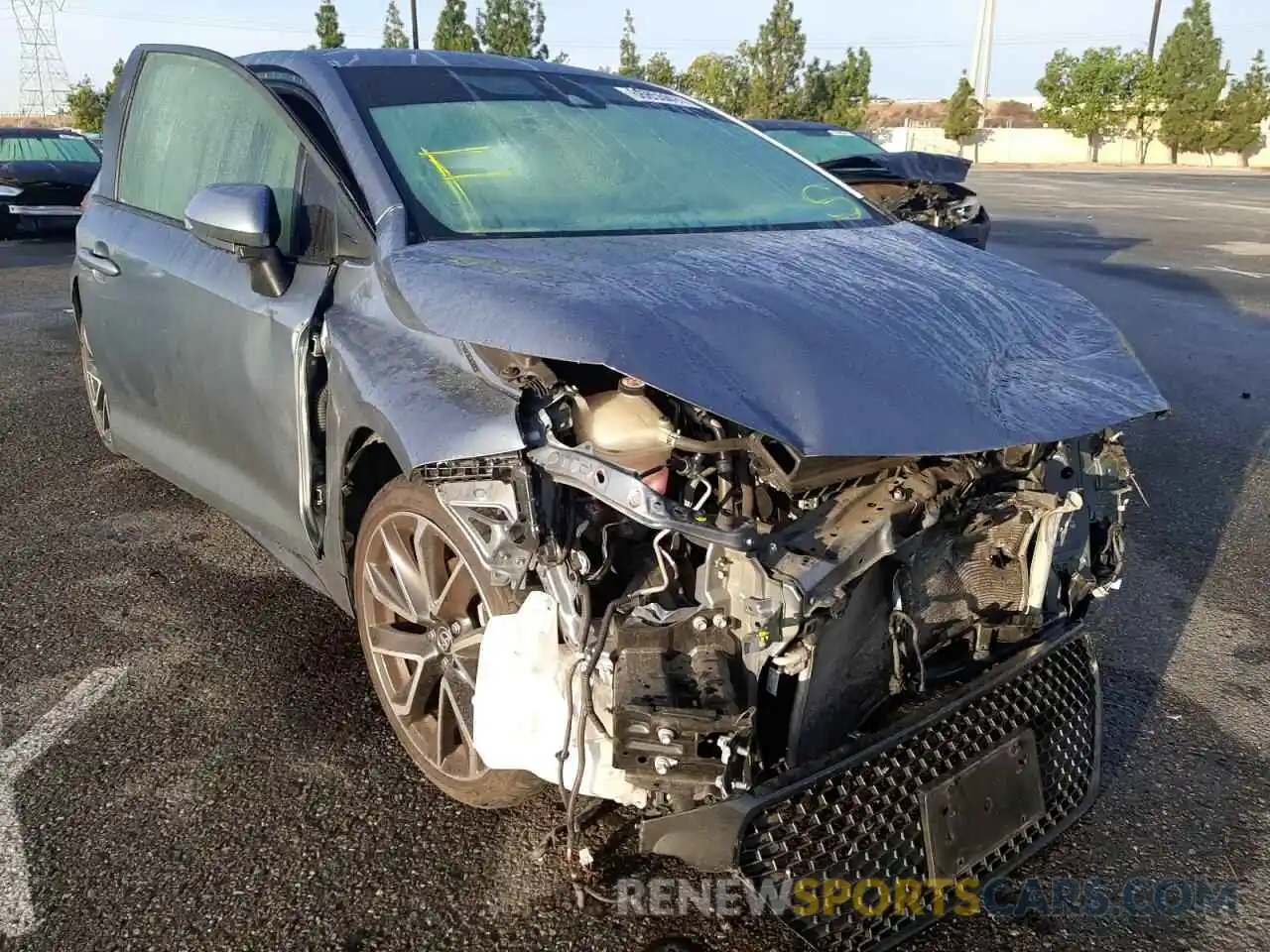 1 Photograph of a damaged car JTDS4RCEXLJ003737 TOYOTA COROLLA 2020