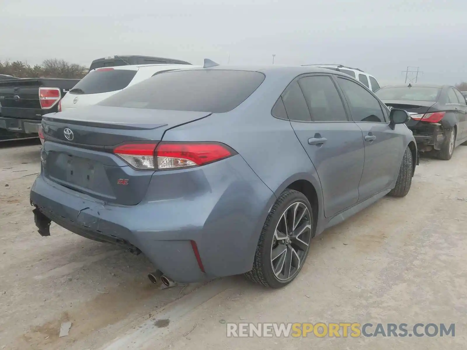 4 Photograph of a damaged car JTDS4RCEXLJ007190 TOYOTA COROLLA 2020