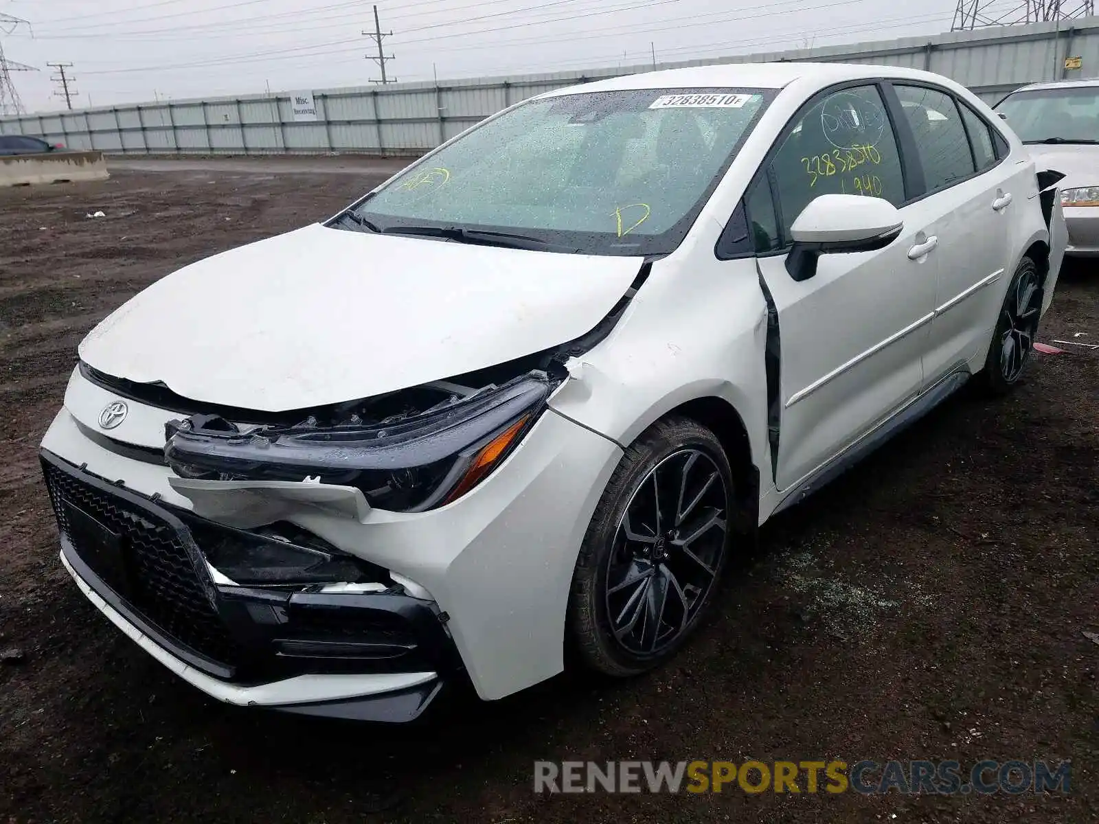 2 Photograph of a damaged car JTDS4RCEXLJ013054 TOYOTA COROLLA 2020