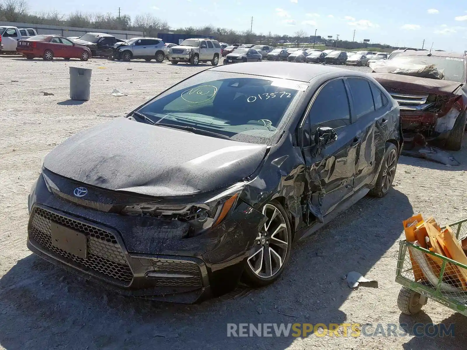 2 Photograph of a damaged car JTDS4RCEXLJ013572 TOYOTA COROLLA 2020