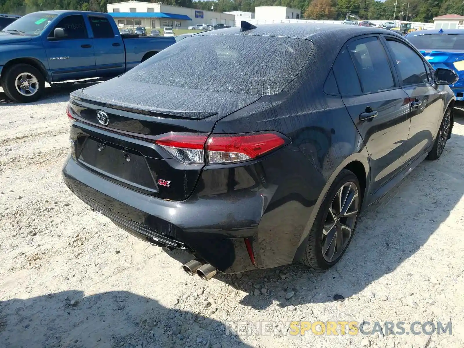 4 Photograph of a damaged car JTDS4RCEXLJ013717 TOYOTA COROLLA 2020