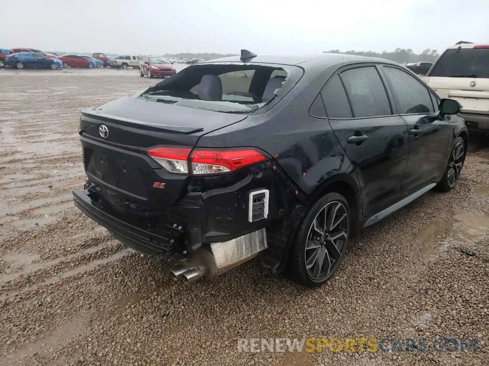 4 Photograph of a damaged car JTDS4RCEXLJ013751 TOYOTA COROLLA 2020