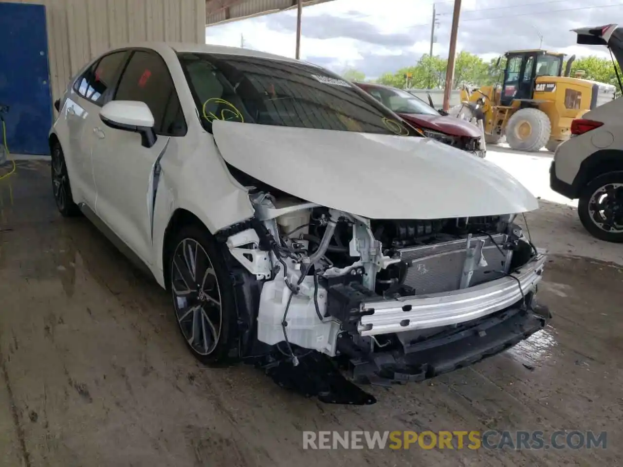 1 Photograph of a damaged car JTDS4RCEXLJ015354 TOYOTA COROLLA 2020