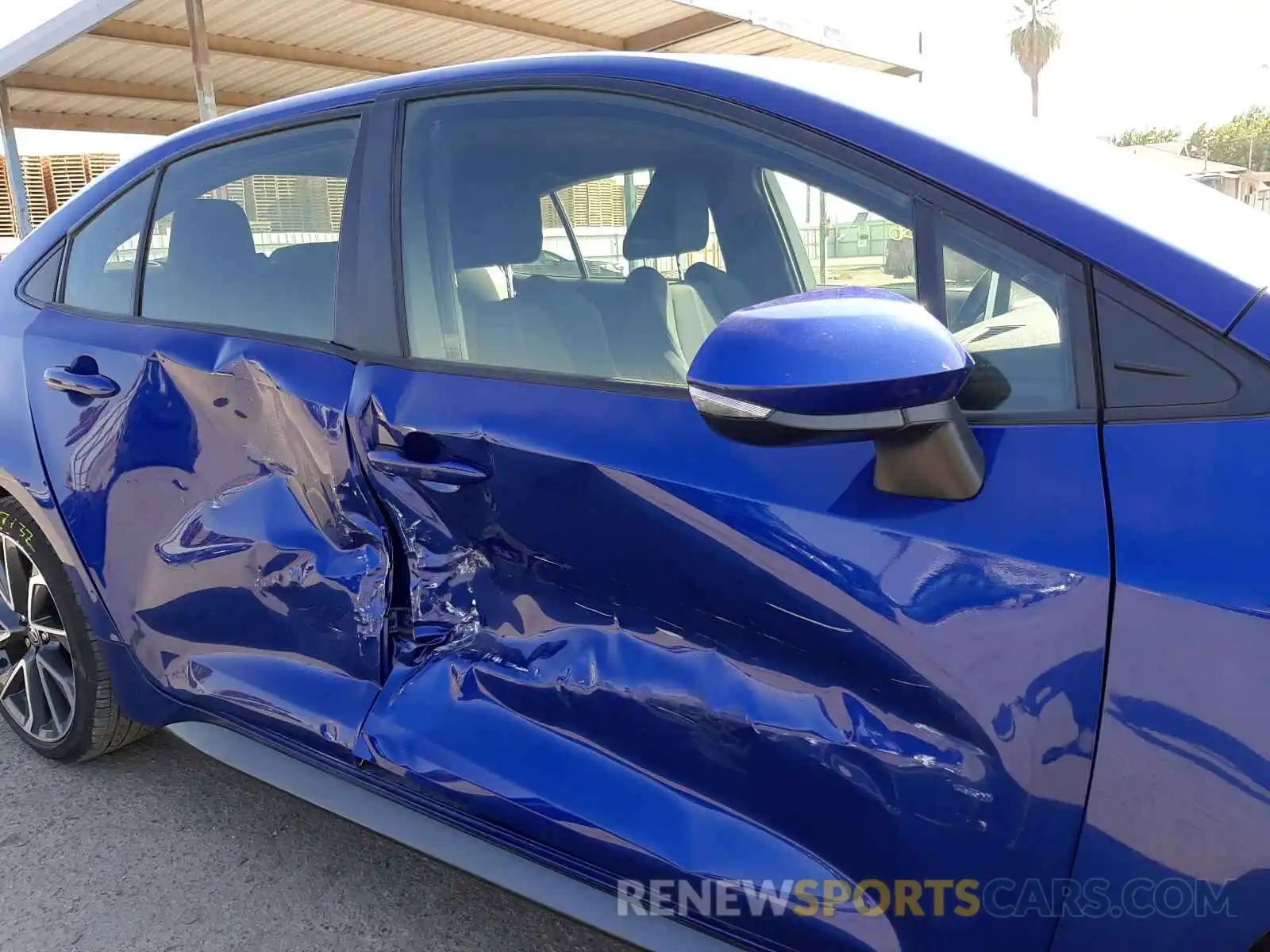 9 Photograph of a damaged car JTDS4RCEXLJ017010 TOYOTA COROLLA 2020