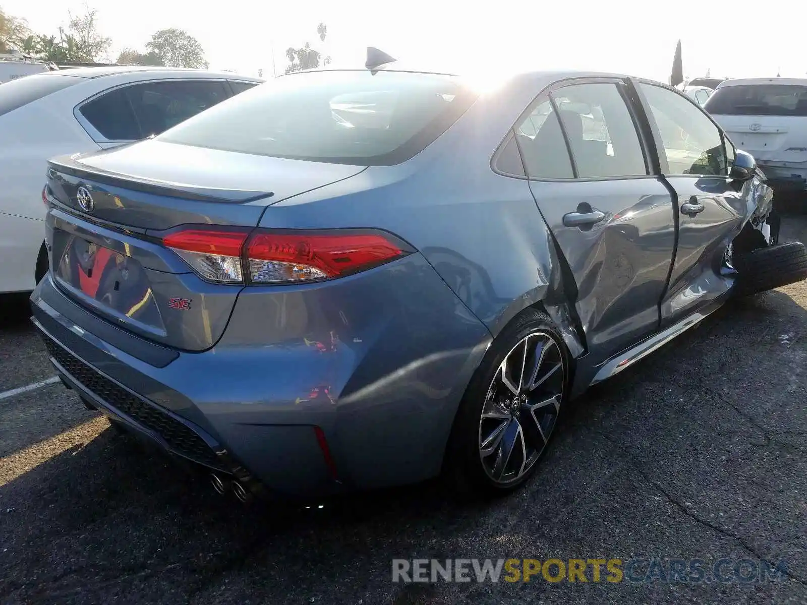 4 Photograph of a damaged car JTDS4RCEXLJ017699 TOYOTA COROLLA 2020