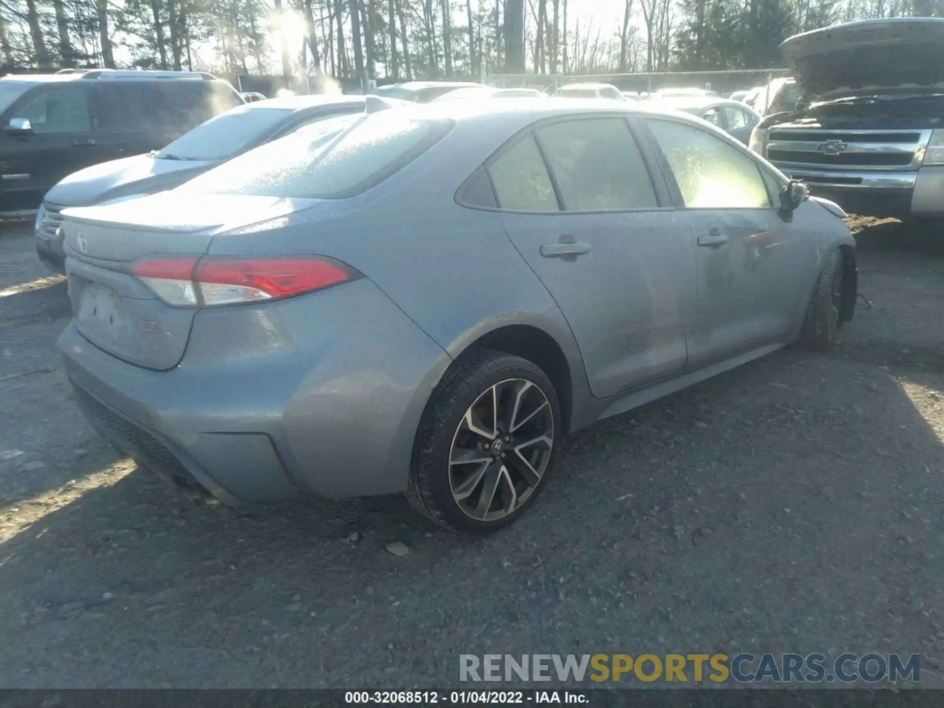 4 Photograph of a damaged car JTDS4RCEXLJ020599 TOYOTA COROLLA 2020