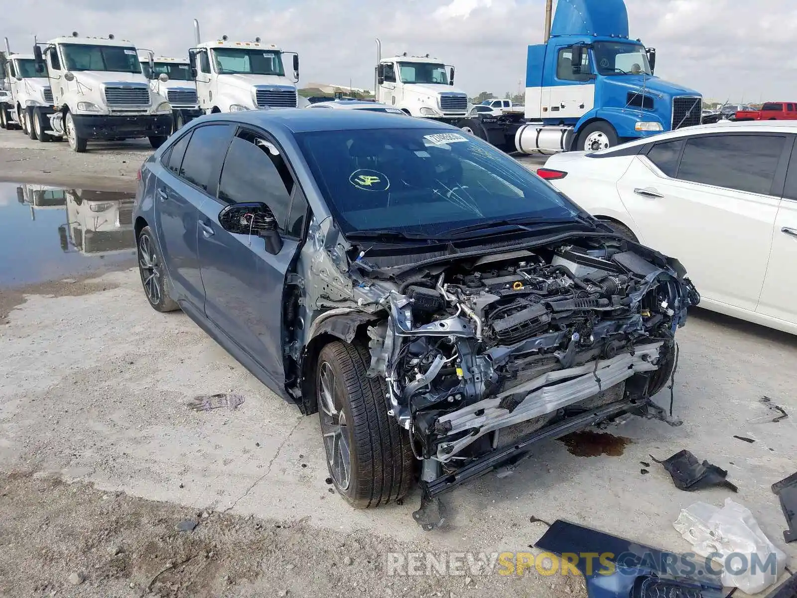 1 Photograph of a damaged car JTDS4RCEXLJ022658 TOYOTA COROLLA 2020