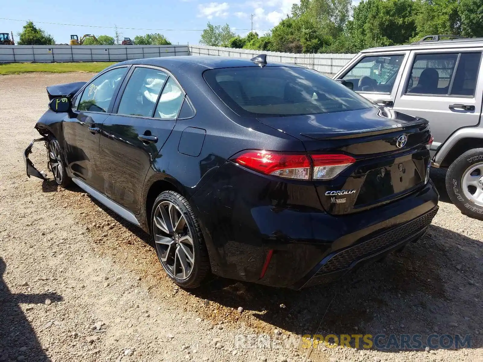 3 Photograph of a damaged car JTDS4RCEXLJ022773 TOYOTA COROLLA 2020