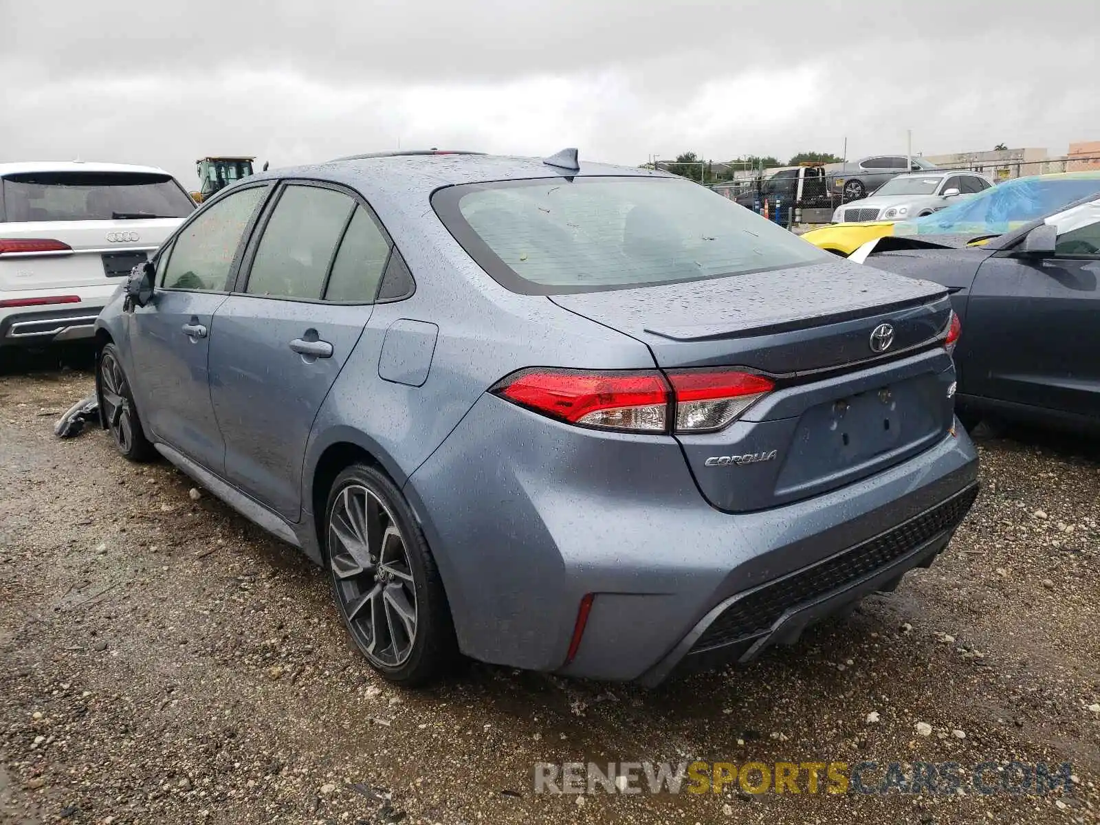 3 Photograph of a damaged car JTDS4RCEXLJ026113 TOYOTA COROLLA 2020