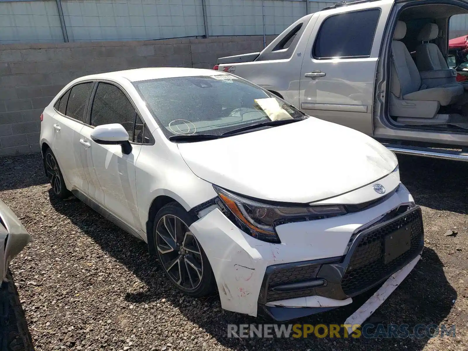 1 Photograph of a damaged car JTDS4RCEXLJ029562 TOYOTA COROLLA 2020