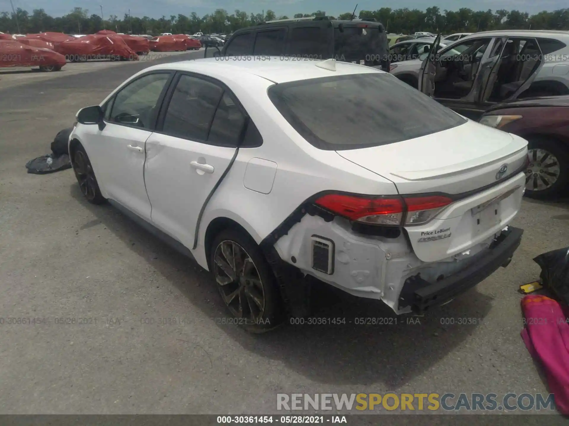 3 Photograph of a damaged car JTDS4RCEXLJ035071 TOYOTA COROLLA 2020