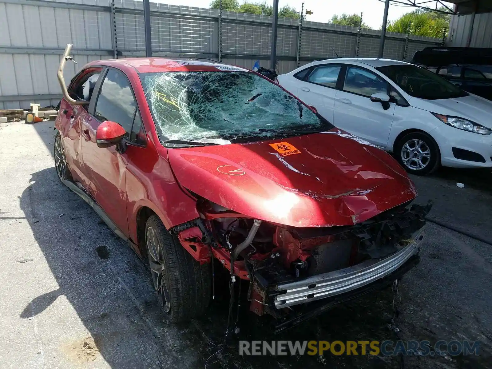 1 Photograph of a damaged car JTDS4RCEXLJ042408 TOYOTA COROLLA 2020