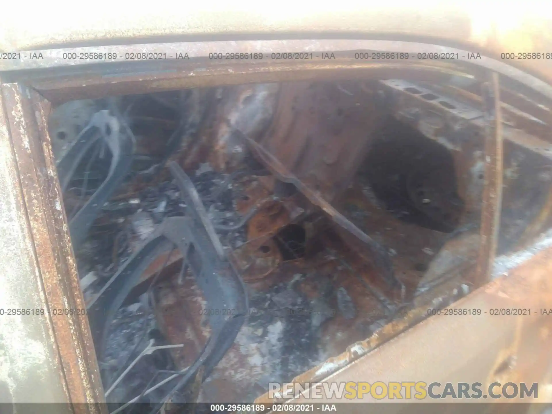 8 Photograph of a damaged car JTDS4RCEXLJ043204 TOYOTA COROLLA 2020