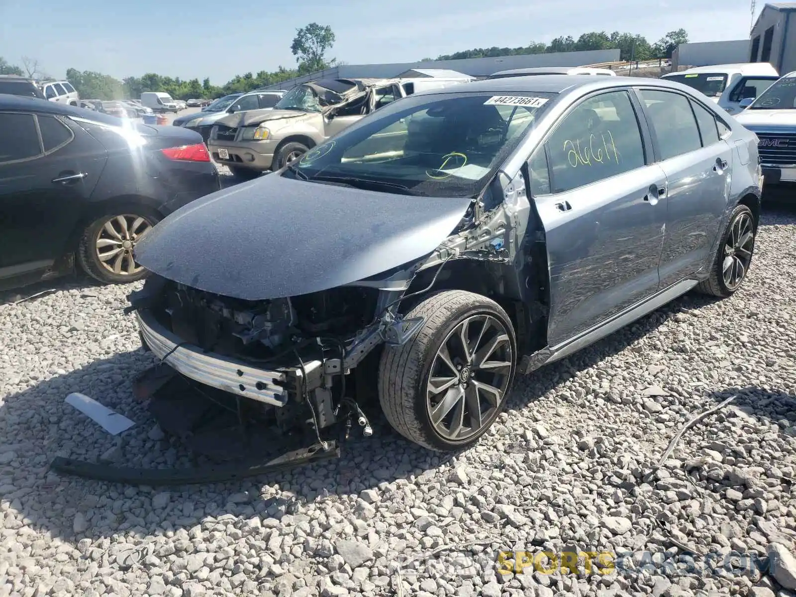 2 Photograph of a damaged car JTDS4RCEXLJ046054 TOYOTA COROLLA 2020