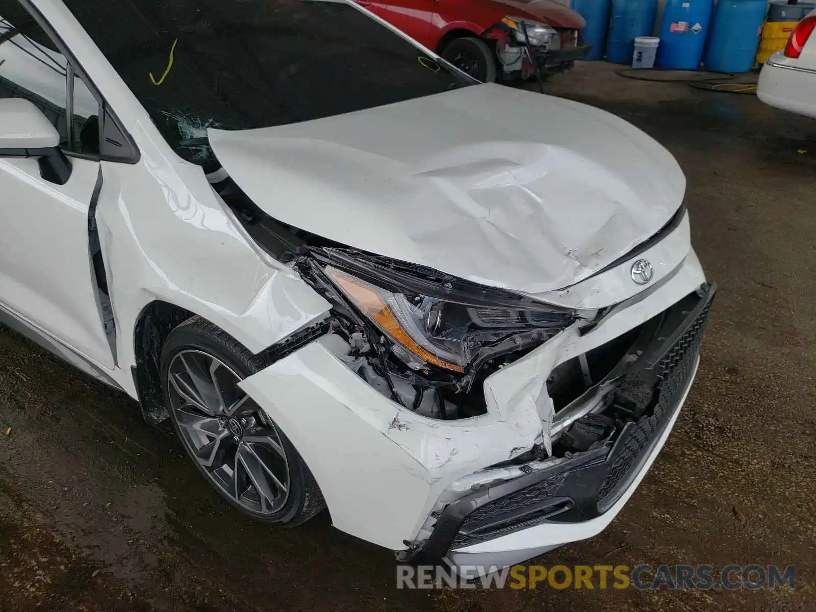 9 Photograph of a damaged car JTDS4RCEXLJ051660 TOYOTA COROLLA 2020