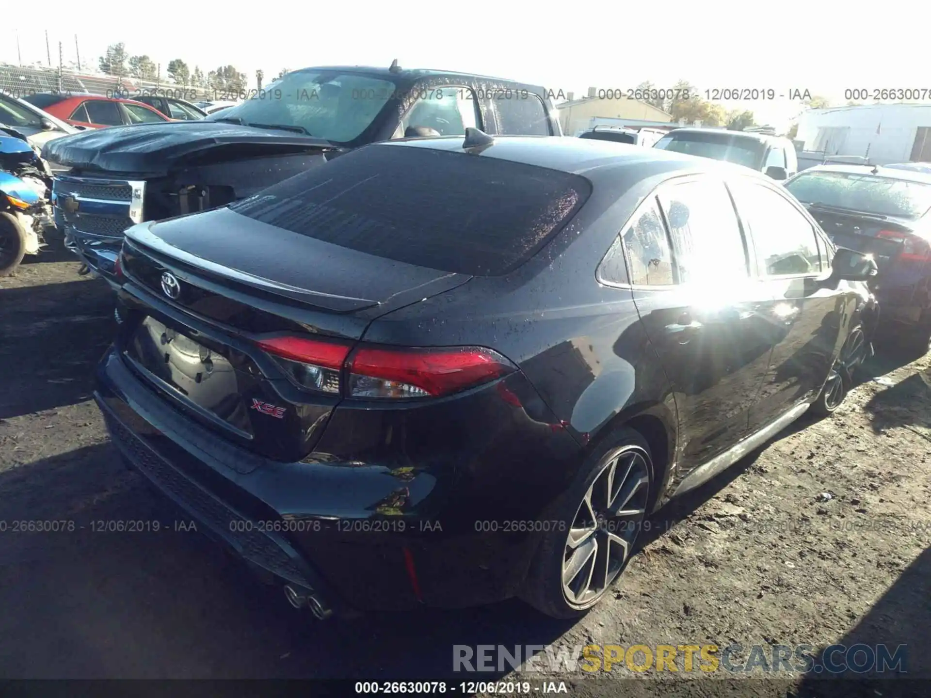 4 Photograph of a damaged car JTDT4RCE0LJ008983 TOYOTA COROLLA 2020