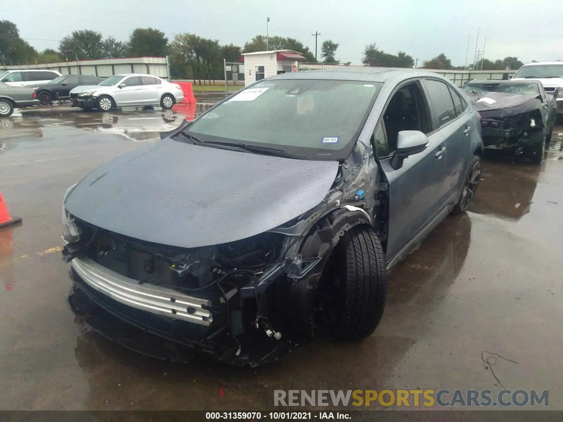 2 Photograph of a damaged car JTDT4RCE0LJ009437 TOYOTA COROLLA 2020