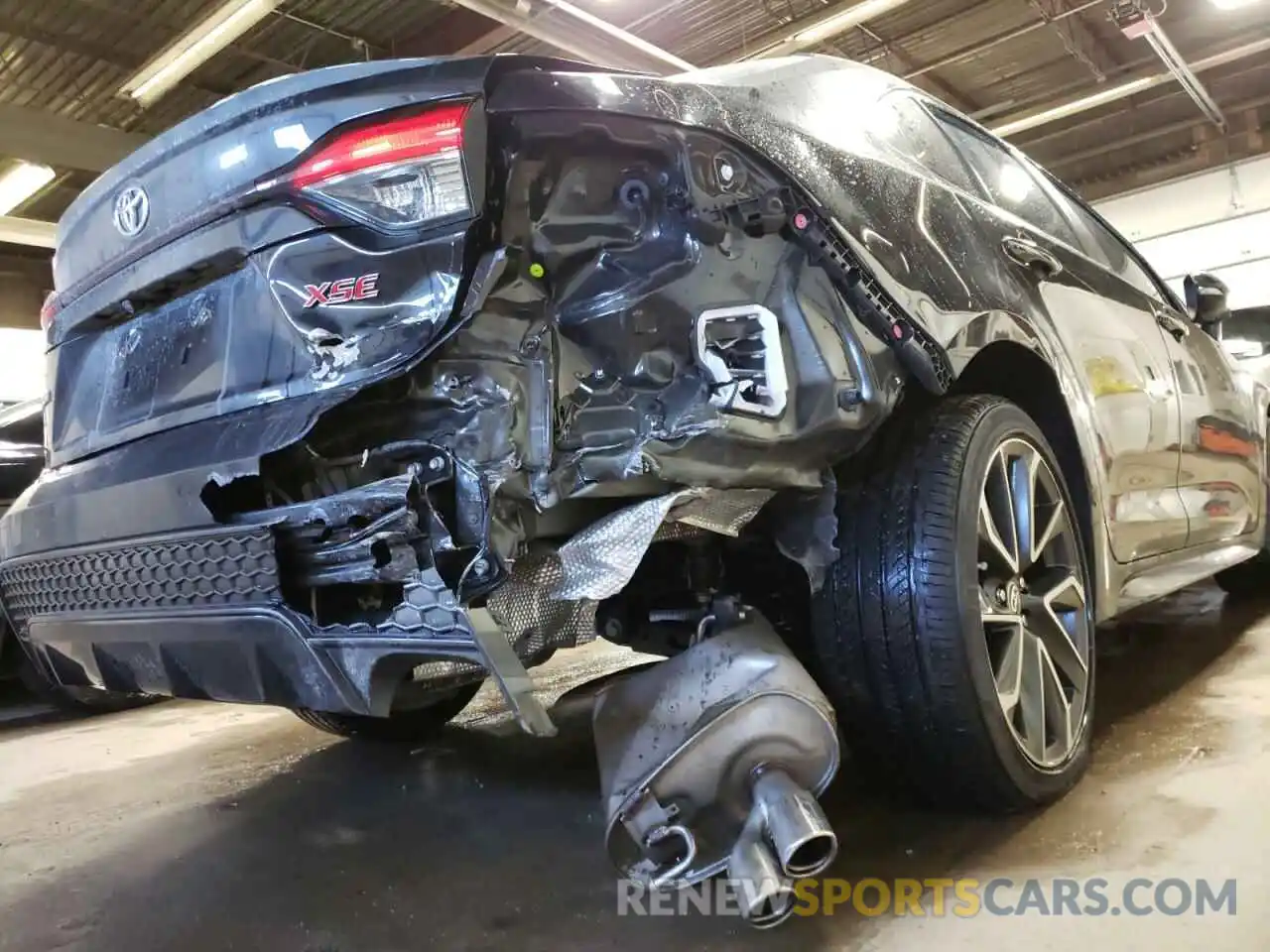 9 Photograph of a damaged car JTDT4RCE1LJ009043 TOYOTA COROLLA 2020