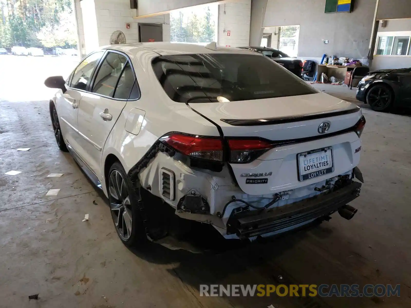 3 Photograph of a damaged car JTDT4RCE1LJ016459 TOYOTA COROLLA 2020