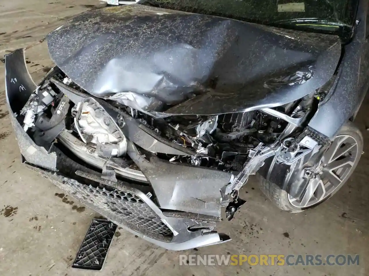 9 Photograph of a damaged car JTDT4RCE1LJ027333 TOYOTA COROLLA 2020