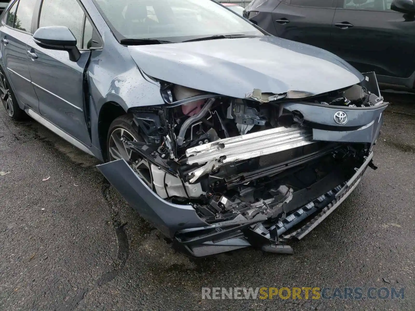 9 Photograph of a damaged car JTDT4RCE1LJ034069 TOYOTA COROLLA 2020