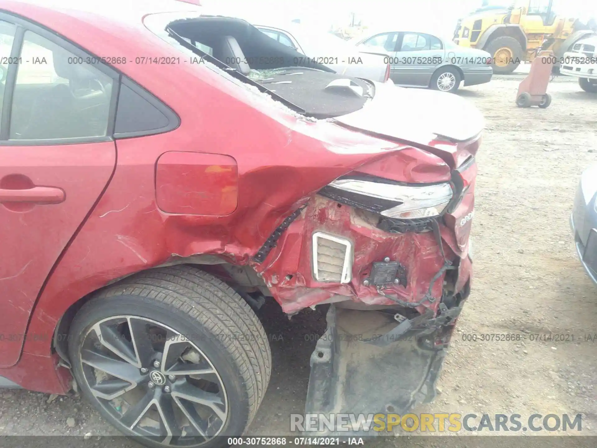 6 Photograph of a damaged car JTDT4RCE1LJ037733 TOYOTA COROLLA 2020