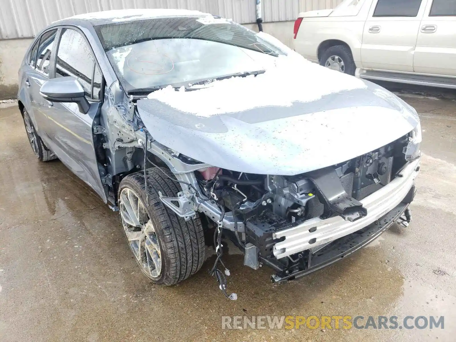 9 Photograph of a damaged car JTDT4RCE1LJ039448 TOYOTA COROLLA 2020