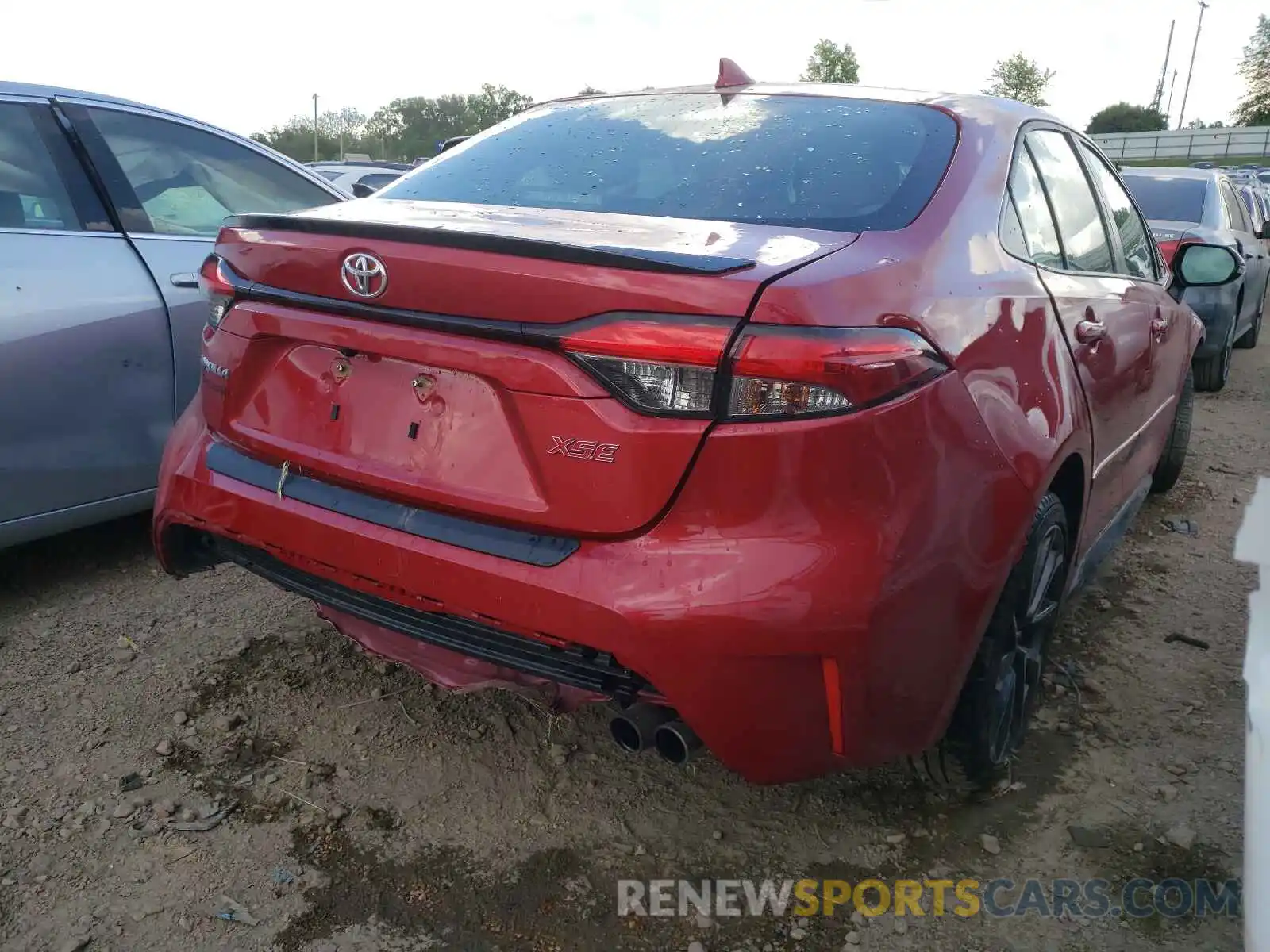 4 Photograph of a damaged car JTDT4RCE3LJ014521 TOYOTA COROLLA 2020