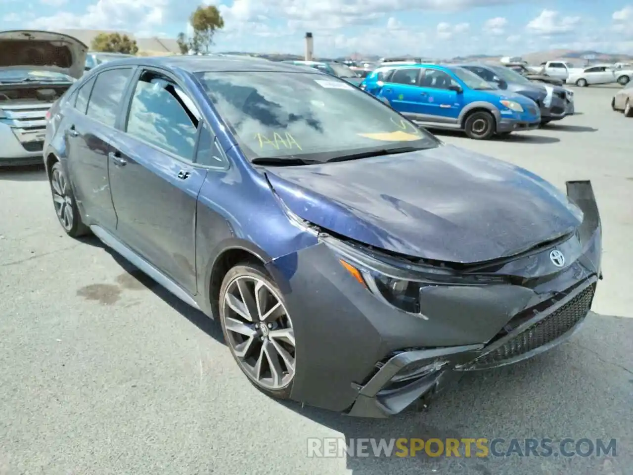 1 Photograph of a damaged car JTDT4RCE5LJ003987 TOYOTA COROLLA 2020