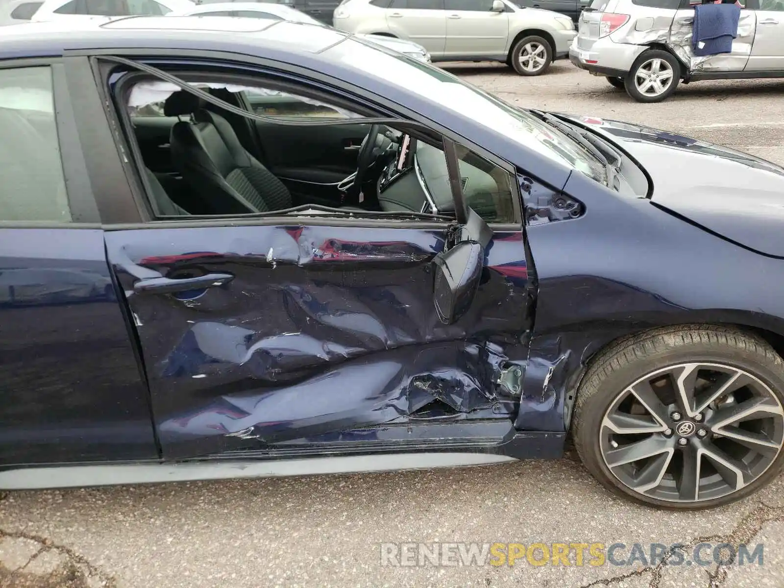 9 Photograph of a damaged car JTDT4RCE5LJ032454 TOYOTA COROLLA 2020